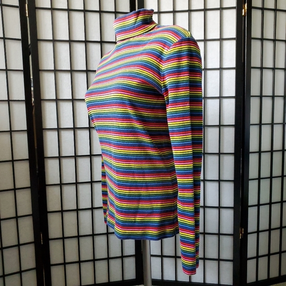 Jones New York Sport Rainbow Turtleneck Size Large - Picture 4 of 11